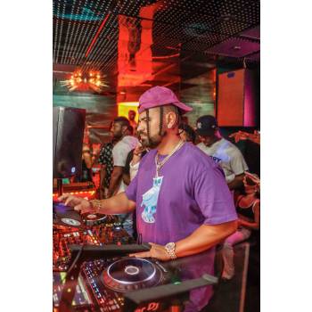 Hire a Dj