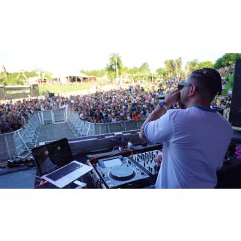 Open Format Dj